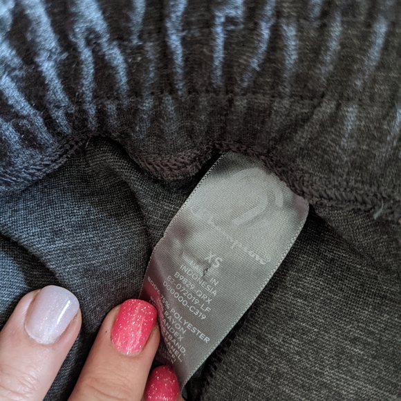 🔥 Champion Joggers - Picture 2 of 4